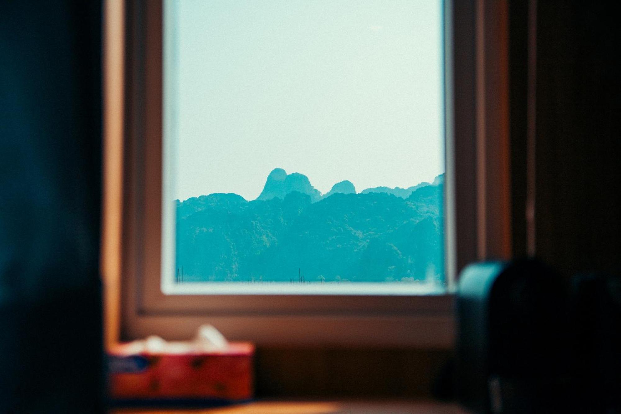 The Elephant Crossing Hotel Vang Vieng Exterior photo